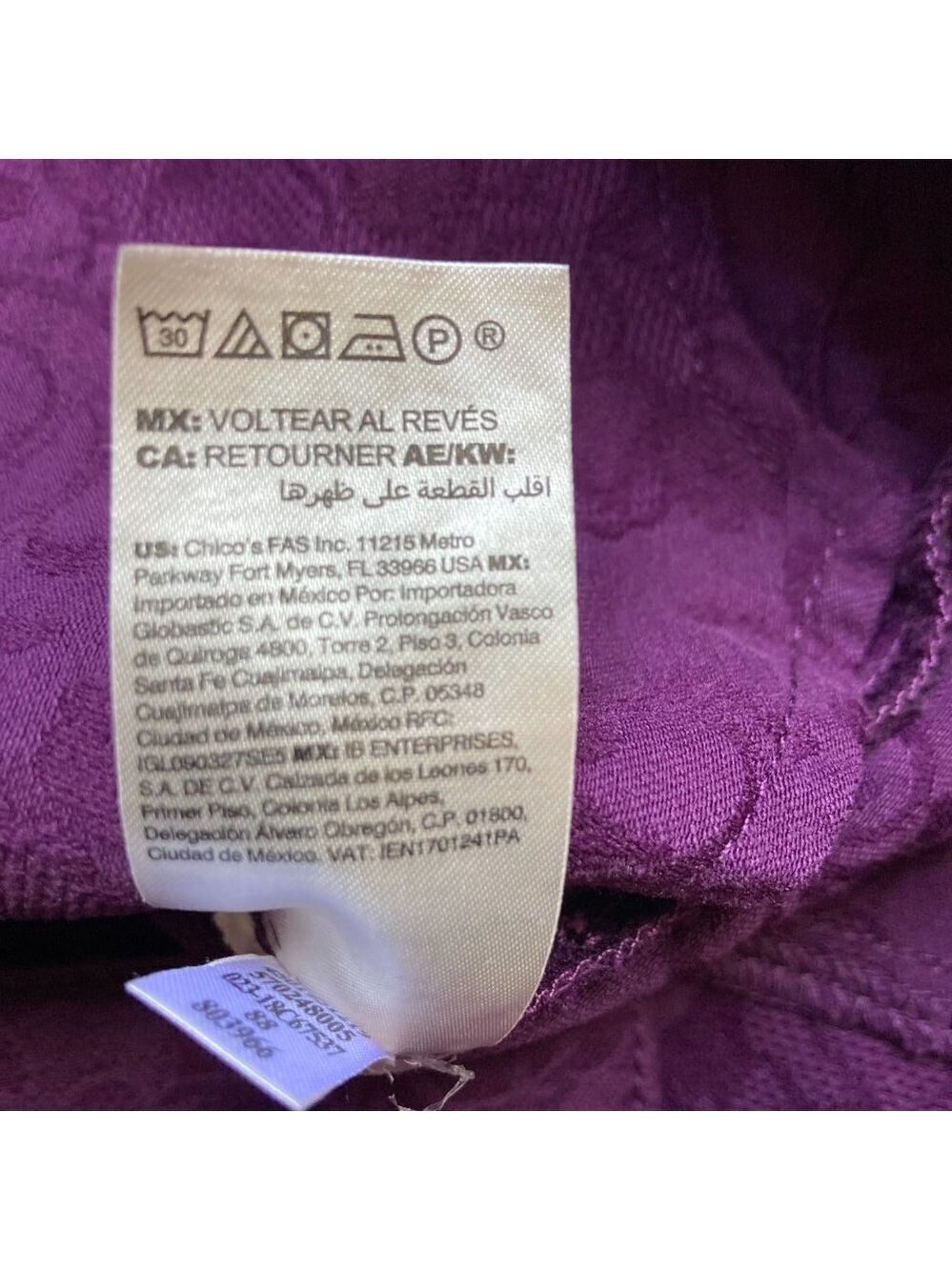 Chico's Jacket, EUC, Size 0(S-4) - Picture 11 of 12